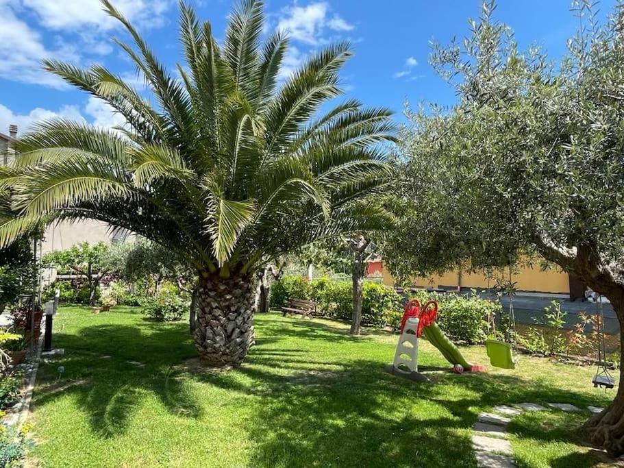 Ferienwohnung La Dimora Delle Rose Passignano sul Trasimeno Exterior foto